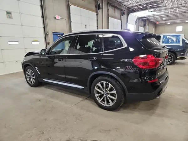 5UXTR9C56JLD71793 2018 BMW X3 - Image 2