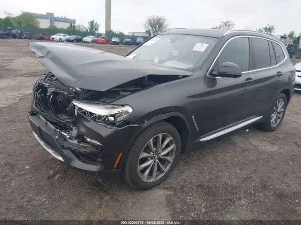 5UXTR9C56KLD92631 2019 BMW X3 - Image 2