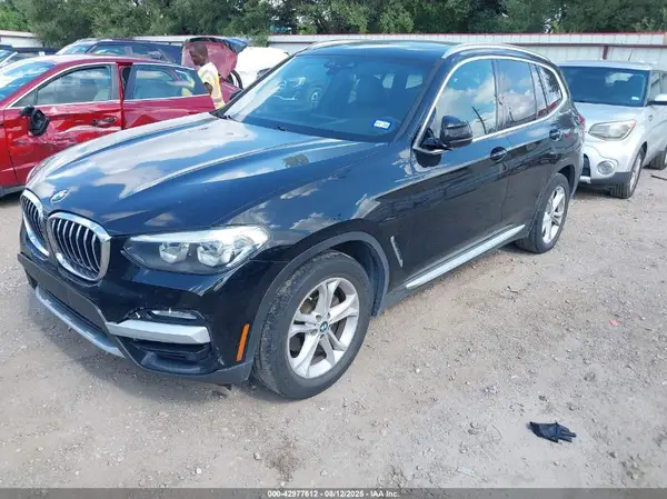 5UXTR9C56KLD94363 2019 BMW X3 - Image 2
