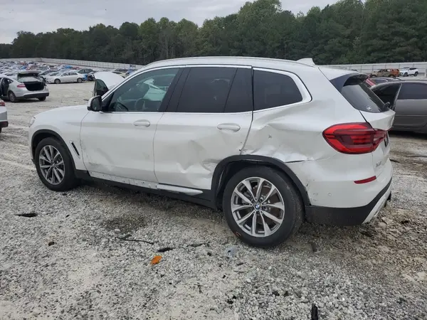 5UXTR9C56KLD97554 2019 BMW X3 - Image 2