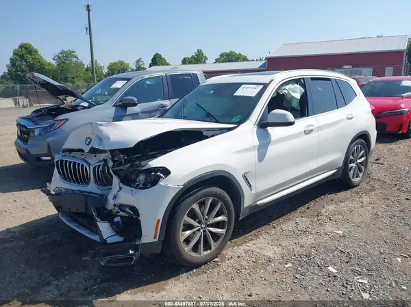 5UXTR9C56KLE12974 2019 BMW X3 - Image 2
