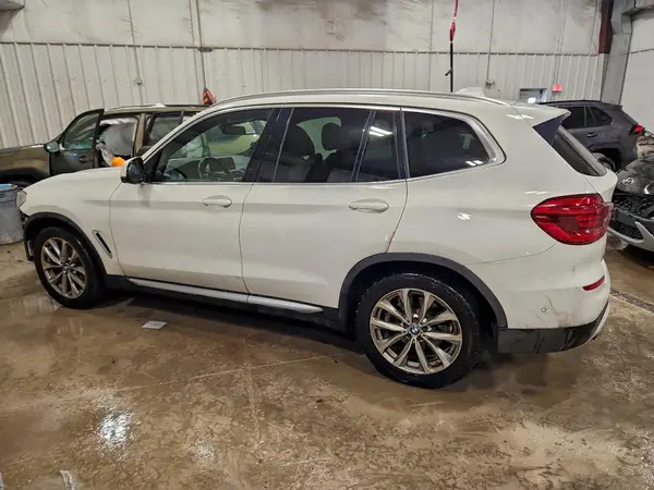 5UXTR9C56KLE13591 2019 BMW X3 - Image 2