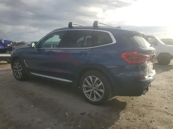 5UXTR9C56KLE14532 2019 BMW X3 - Image 2