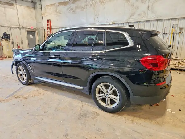 5UXTR9C56KLE17026 2019 BMW X3 - Image 2