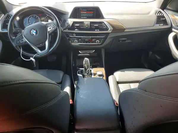 5UXTR9C56KLE21044 2019 BMW X3 - Image 8