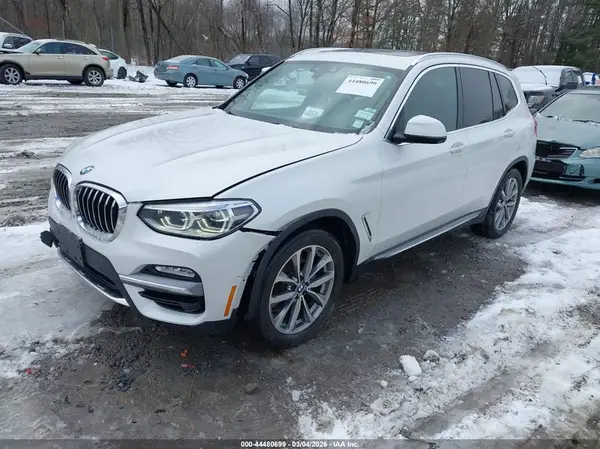5UXTR9C56KLP81086 2019 BMW X3 - Image 2