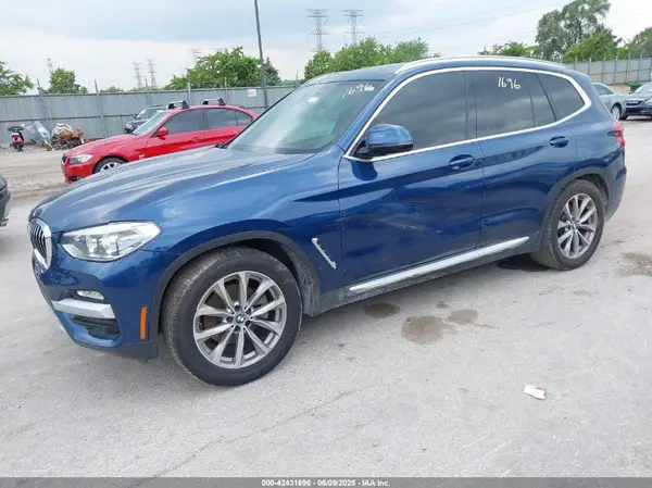 5UXTR9C56KLP85347 2019 BMW X3 - Image 2