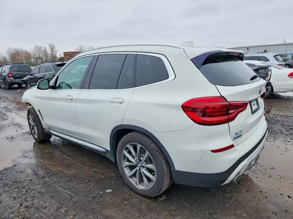 5UXTR9C56KLP86322 2019 BMW X3 - Image 2