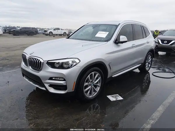 5UXTR9C56KLP92489 2019 BMW X3 - Image 2