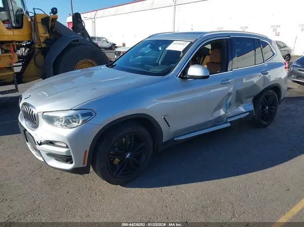 5UXTR9C56KLP92959 2019 BMW X3 - Image 2