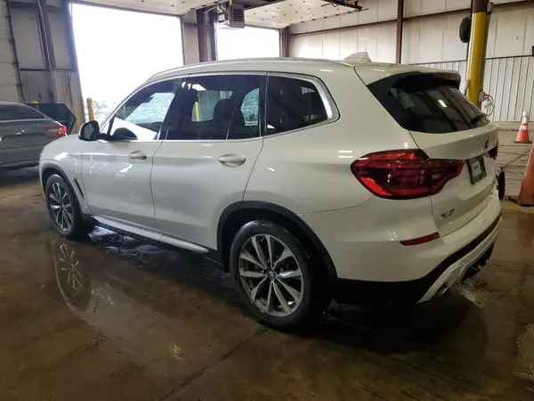 5UXTR9C56KLP95098 2019 BMW X3 - Image 2