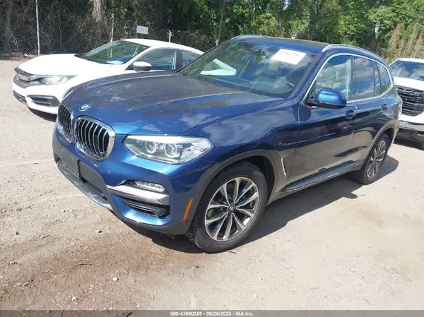 5UXTR9C56KLP96557 2019 BMW X3 - Image 2