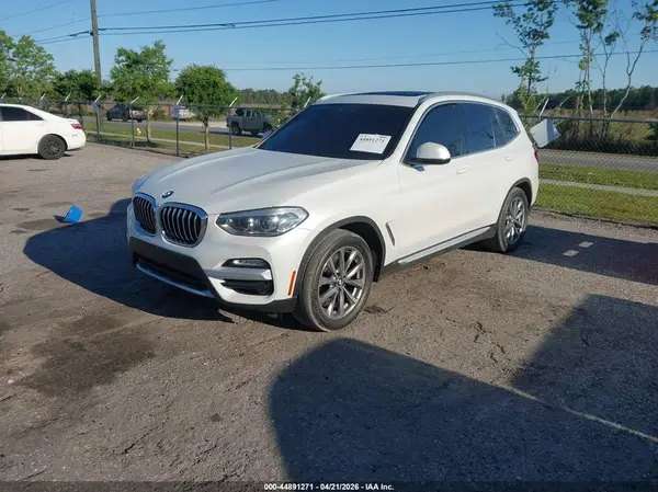 5UXTR9C56KLP97532 2019 BMW X3 - Image 2