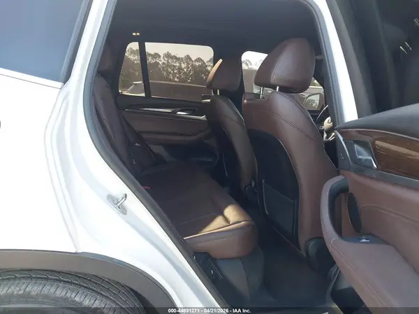 5UXTR9C56KLP97532 2019 BMW X3 - Image 8
