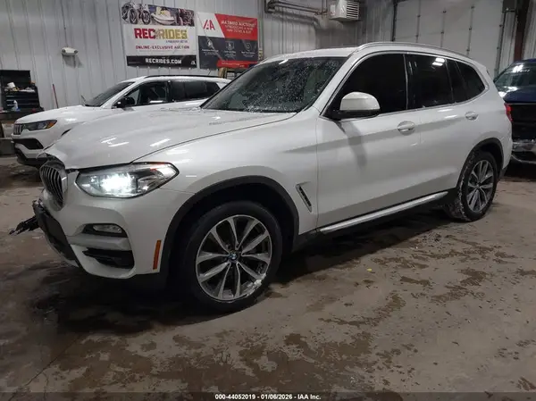 5UXTR9C56KLR03154 2019 BMW X3 - Image 2