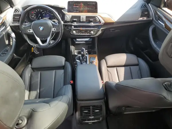 5UXTR9C56KLR10301 2019 BMW X3 - Image 8