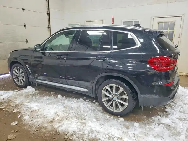 5UXTR9C57JLA44691 2018 BMW X3 - Image 2