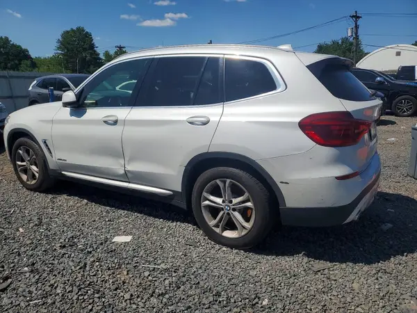 5UXTR9C57JLC76658 2018 BMW X3 - Image 2