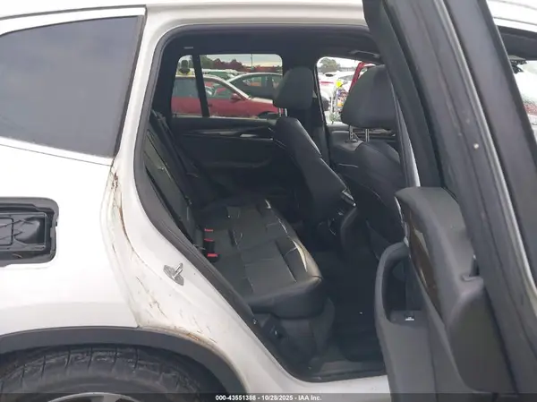5UXTR9C57JLC78393 2018 BMW X3 - Image 8