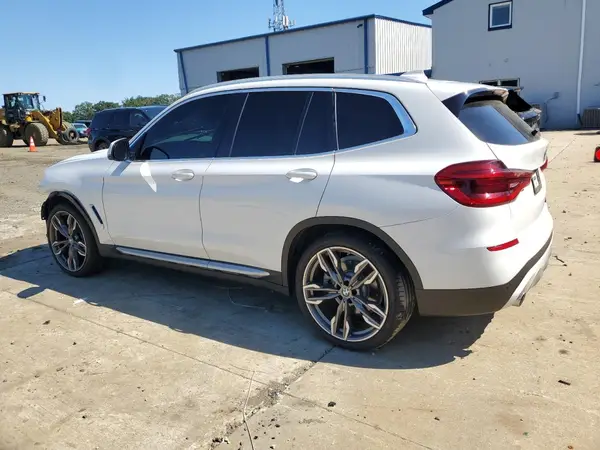 5UXTR9C57JLC80418 2018 BMW X3 - Image 2