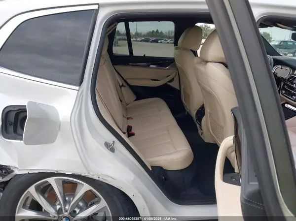 5UXTR9C57JLD57126 2018 BMW X3 - Image 8