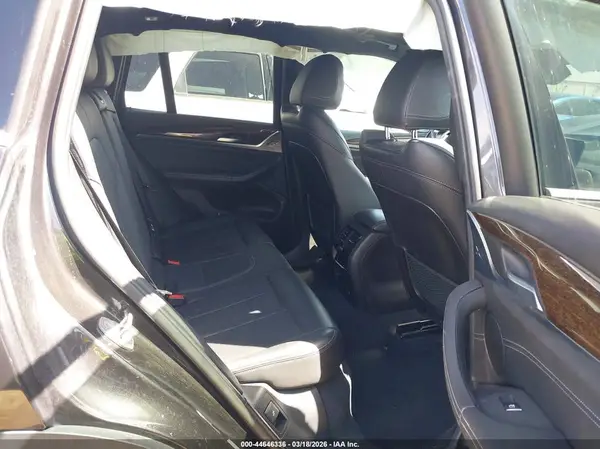 5UXTR9C57JLD57580 2018 BMW X3 - Image 8