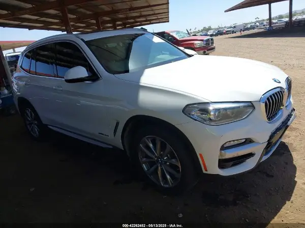 5UXTR9C57JLD61743 2018 BMW X3 - Image 1