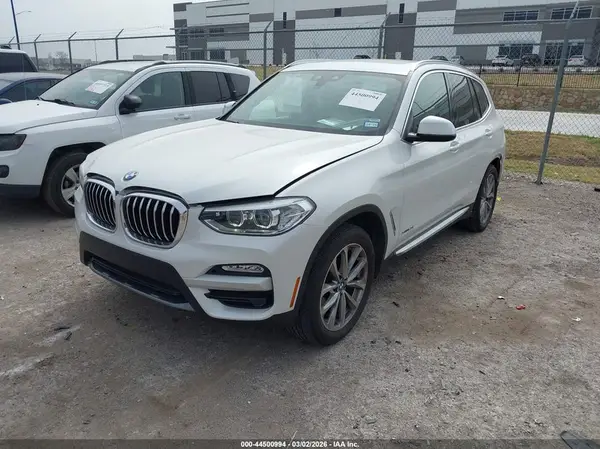 5UXTR9C57JLD63153 2018 BMW X3 - Image 2