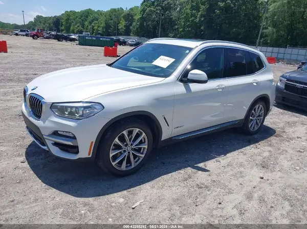 5UXTR9C57JLD63282 2018 BMW X3 - Image 2