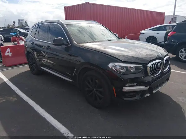 5UXTR9C57JLD63475 2018 BMW X3 - Image 1