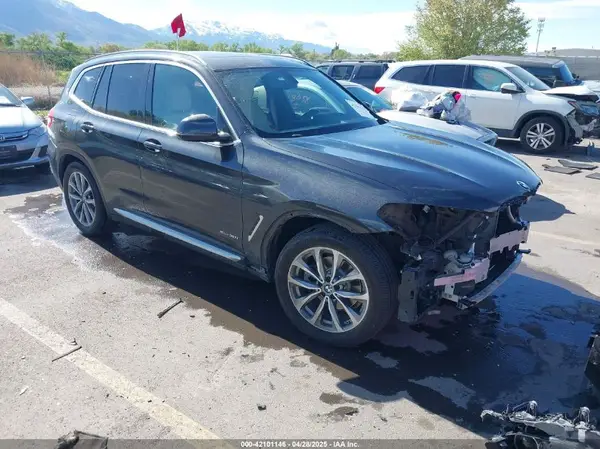 5UXTR9C57JLD63881 2018 BMW X3 - Image 1