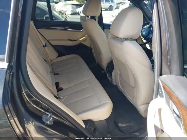 5UXTR9C57JLD63881 2018 BMW X3 - Image 8