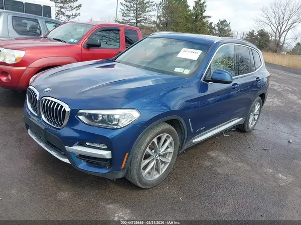 5UXTR9C57JLD66103 2018 BMW X3 - Image 2