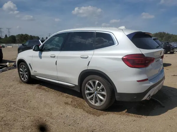 5UXTR9C57JLD66358 2018 BMW X3 - Image 2