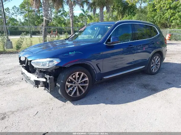 5UXTR9C57JLD67039 2018 BMW X3 - Image 2