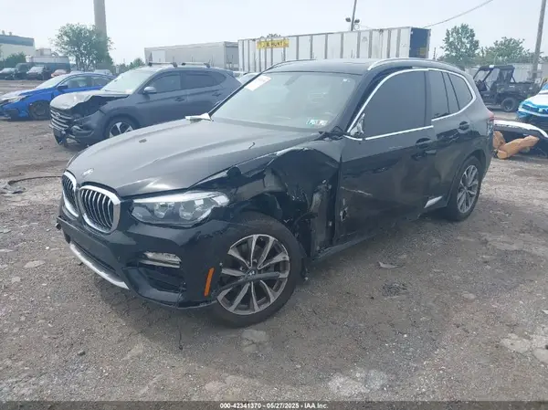 5UXTR9C57JLD70765 2018 BMW X3 - Image 2