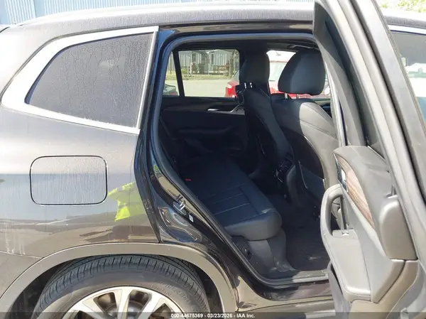 5UXTR9C57JLD71687 2018 BMW X3 - Image 8