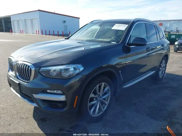 5UXTR9C57JLD72211 2018 BMW X3 - Image 2