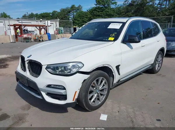 5UXTR9C57JLD72662 2018 BMW X3 - Image 2