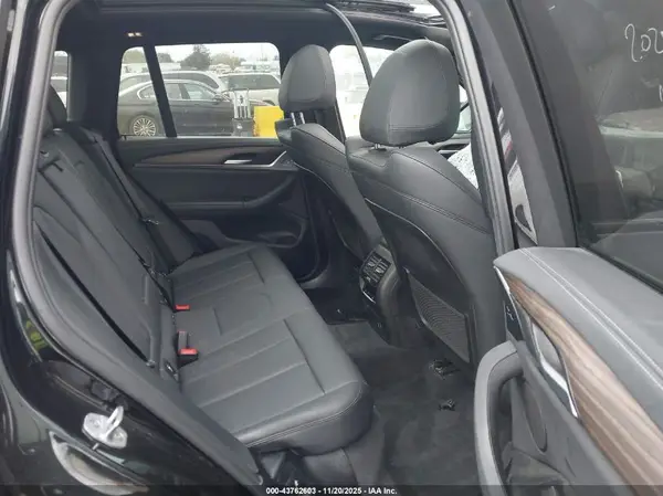 5UXTR9C57JLD74427 2018 BMW X3 - Image 8