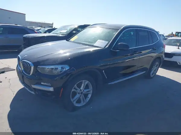 5UXTR9C57KLD94095 2019 BMW X3 - Image 2