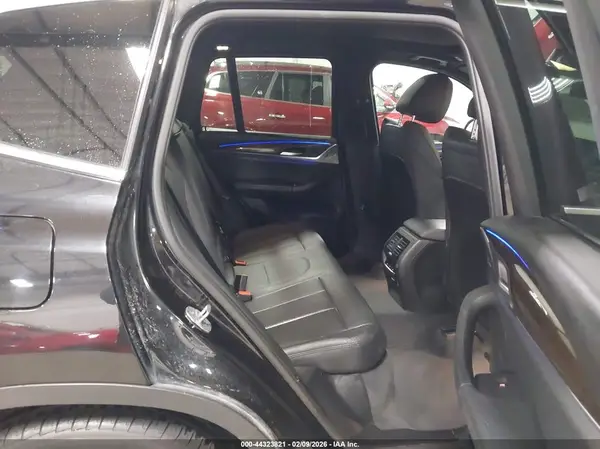 5UXTR9C57KLD95294 2019 BMW X3 - Image 8