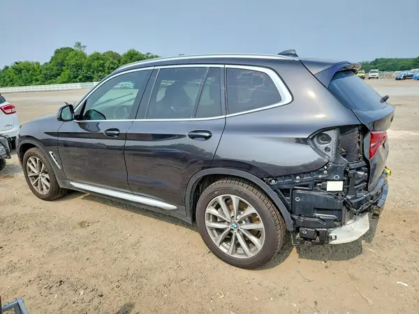 5UXTR9C57KLD98616 2019 BMW X3 - Image 2