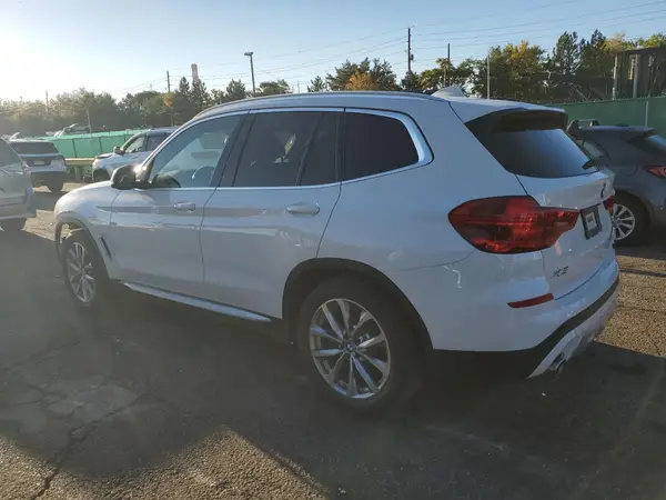 5UXTR9C57KLE11512 2019 BMW X3 - Image 2