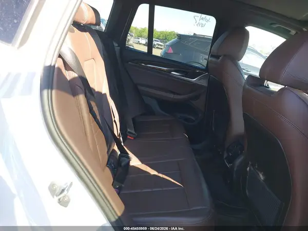 5UXTR9C57KLE18525 2019 BMW X3 - Image 8