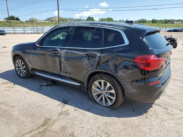 5UXTR9C57KLE18668 2019 BMW X3 - Image 2