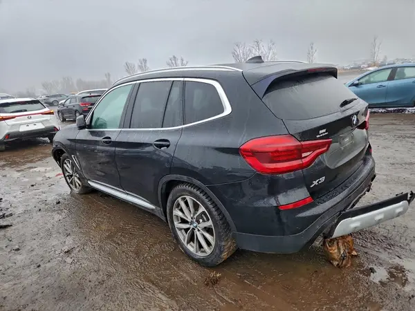 5UXTR9C57KLE21490 2019 BMW X3 - Image 2