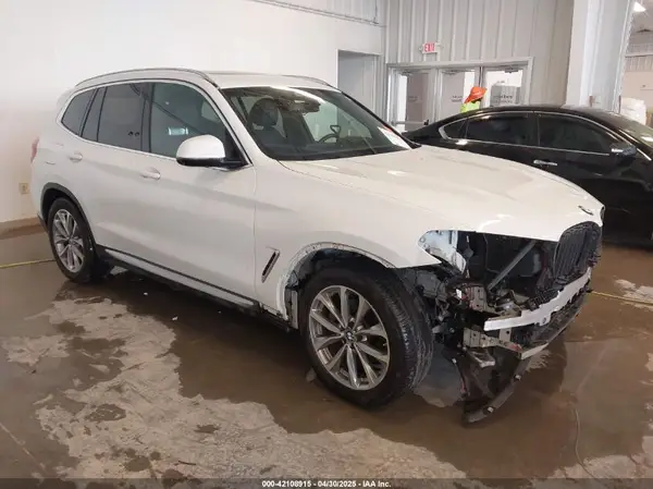 5UXTR9C57KLP85888 2019 BMW X3 - Image 1