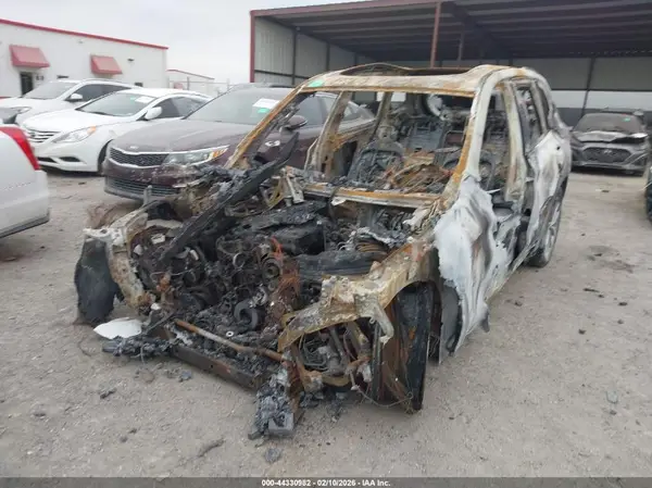 5UXTR9C57KLP94574 2019 BMW X3 - Image 2