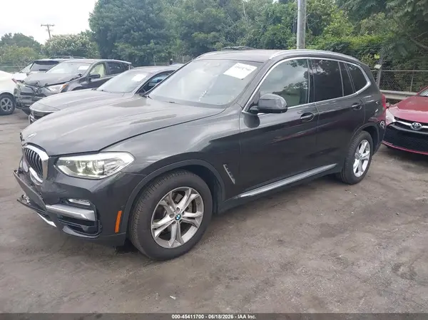 5UXTR9C57KLP94803 2019 BMW X3 - Image 2